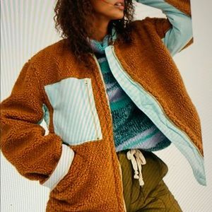 WE THE FREE PEOPLE Rivington Sherpa Jacket XS 🥰😌